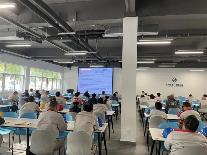 第10頁_公司動態_新聞中心_蕪湖造船廠有限公司